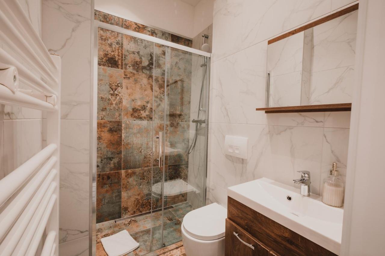 Zeus Design Apartments Wasserwelt ウィーン エクステリア 写真