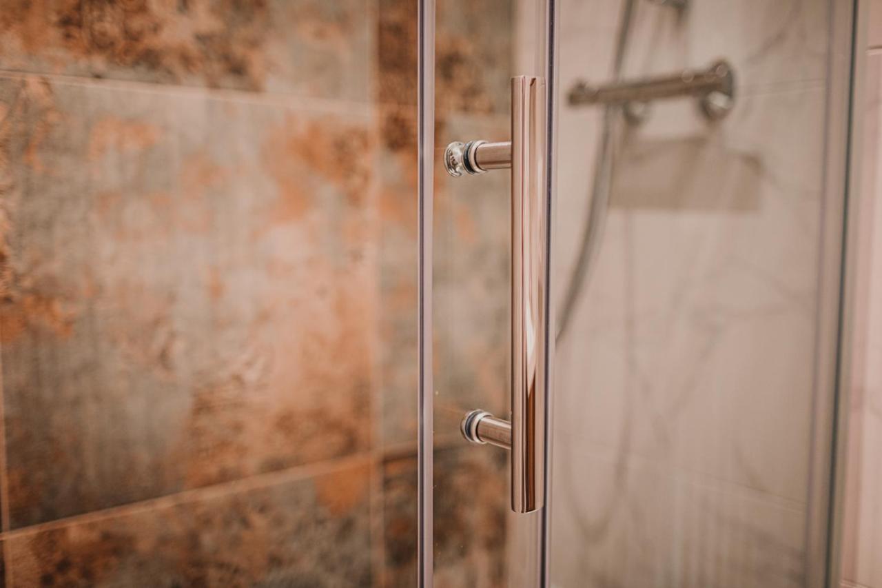 Zeus Design Apartments Wasserwelt ウィーン エクステリア 写真