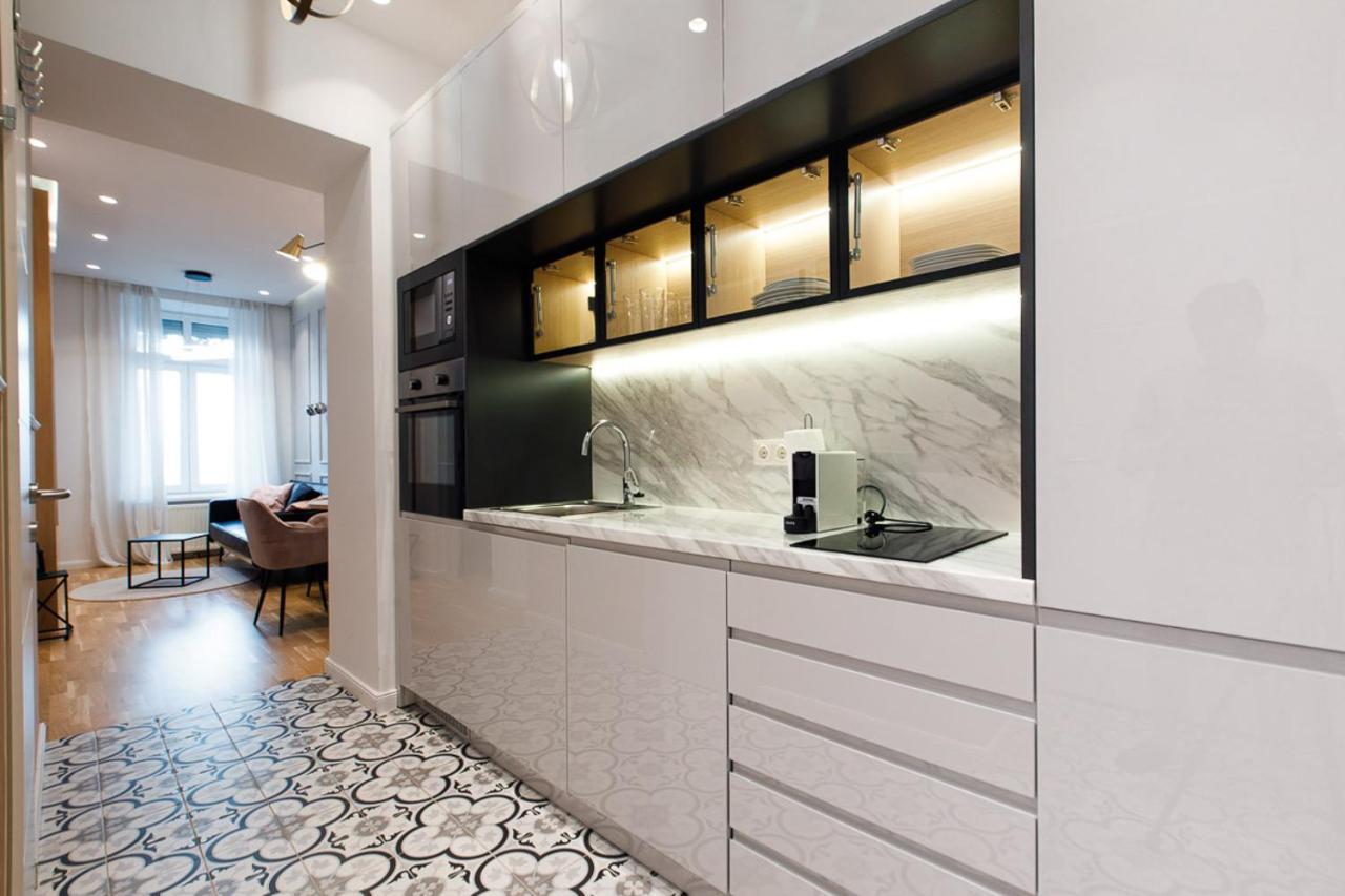 Zeus Design Apartments Wasserwelt ウィーン エクステリア 写真